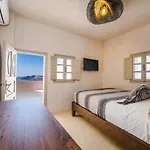 Phaos 1870, A Restored Winery Hotel 3*