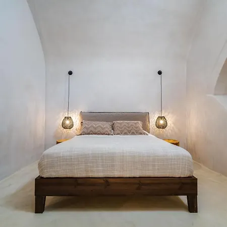 Hotel Phaos 1870, A Restored Winery