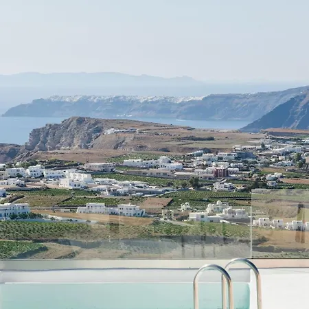 Hotel Phaos 1870, A Restored Winery