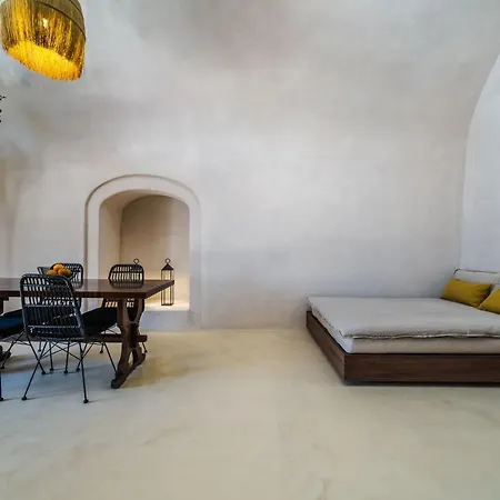 Hotel Phaos 1870, A Restored Winery