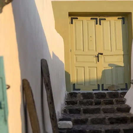 Phaos 1870, A Restored Winery