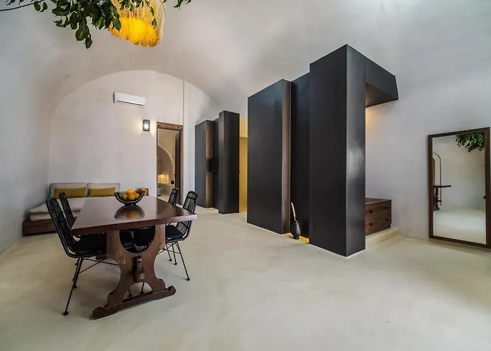 Phaos 1870, A Restored Winery Hotel 3*