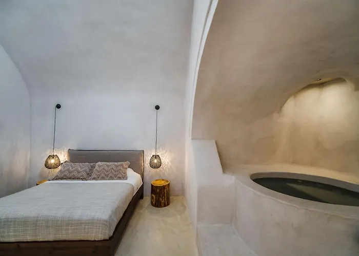 Phaos 1870, A Restored Winery Hotel