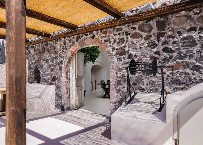 Phaos 1870, A Restored Winery