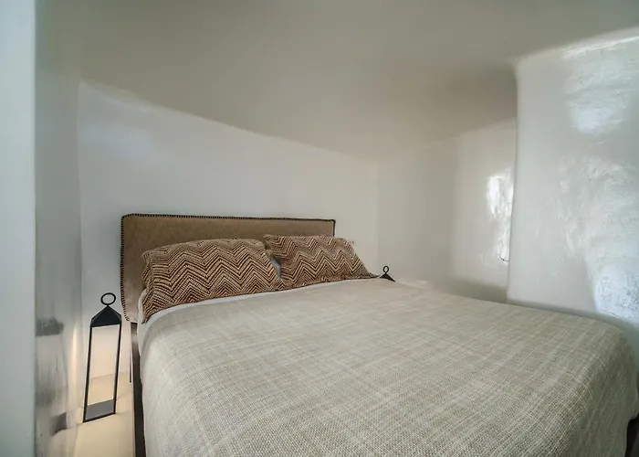 Phaos 1870, A Restored Winery 3*