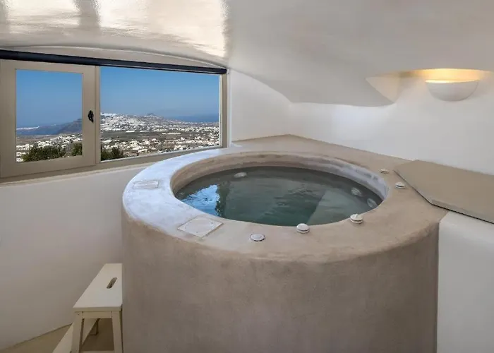 Szálloda Phaos 1870, A Restored Winery