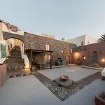 Phaos 1870, A Restored Winery Hotel 3*