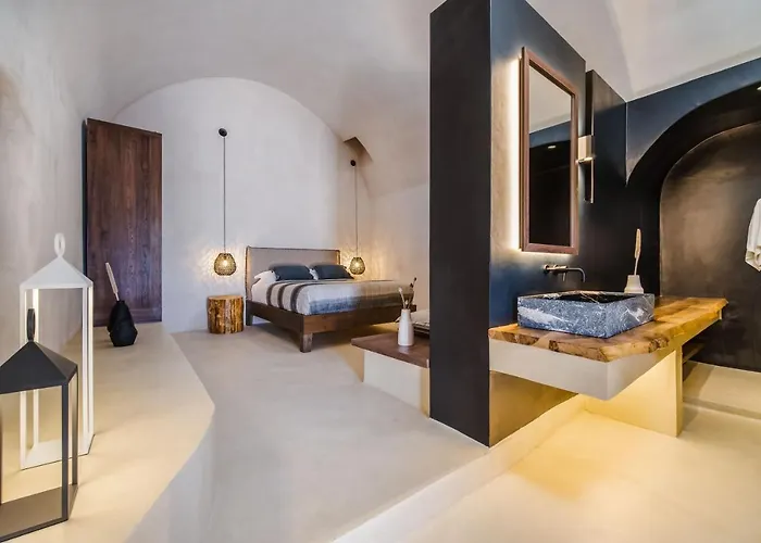 ホテル Phaos 1870, A Restored Winery Pýrgos