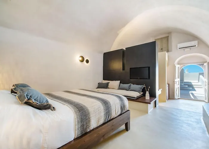 Phaos 1870, A Restored Winery 3* 피르고스