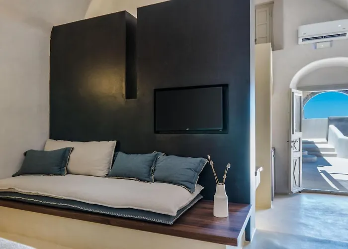 Phaos 1870, A Restored Winery 3* 피르고스