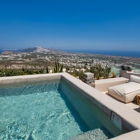 فندق Phaos 1870, A Restored Winery Pýrgos